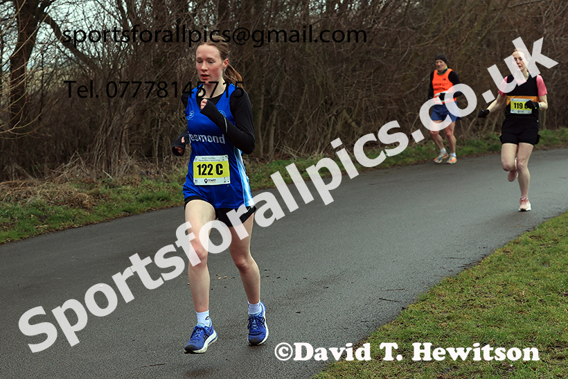 Senior Women and Over-35s Women 2025 NECAA Royal Signals Road Relays Champs.,  Hetton Lyons Country Park, Hetton le Hole, County Durham. Photo: David T. Hewitson/Sports for All Pics